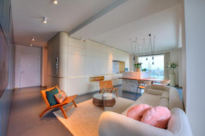 Victoria Home 007